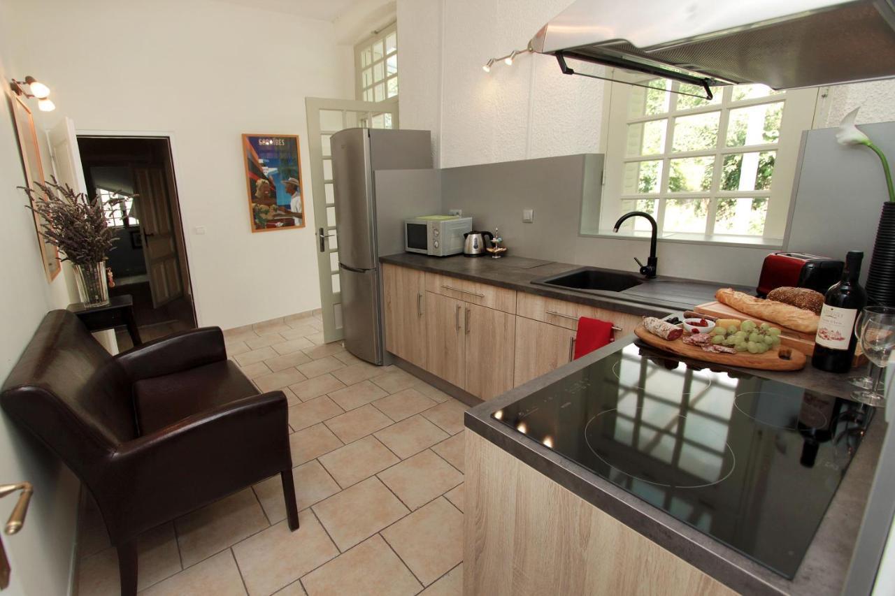 Villa Aimee Luxury Apartments With Heated Pool Vals-les-Bains Δωμάτιο φωτογραφία