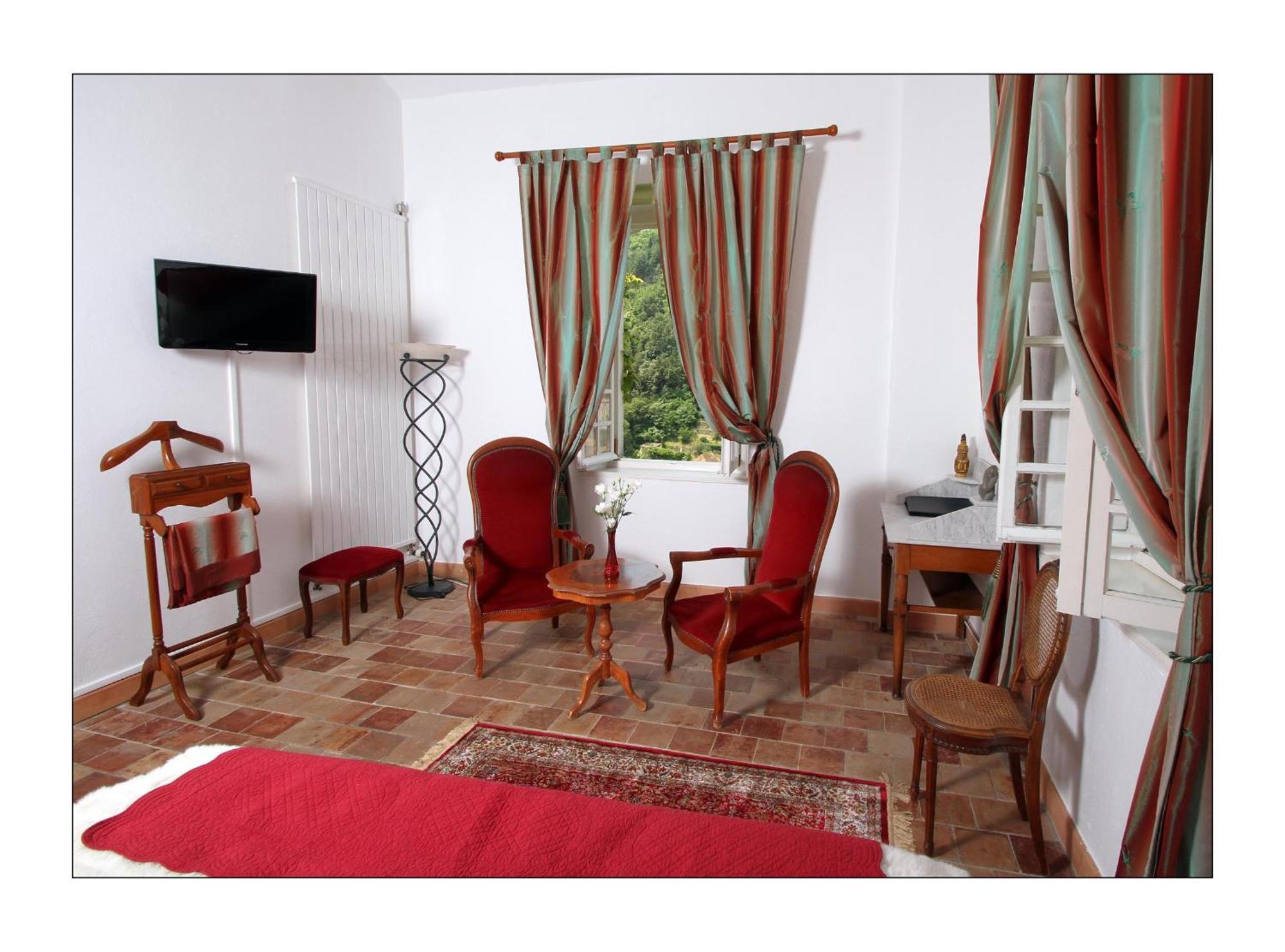 Villa Aimee Luxury Apartments With Heated Pool Vals-les-Bains Δωμάτιο φωτογραφία