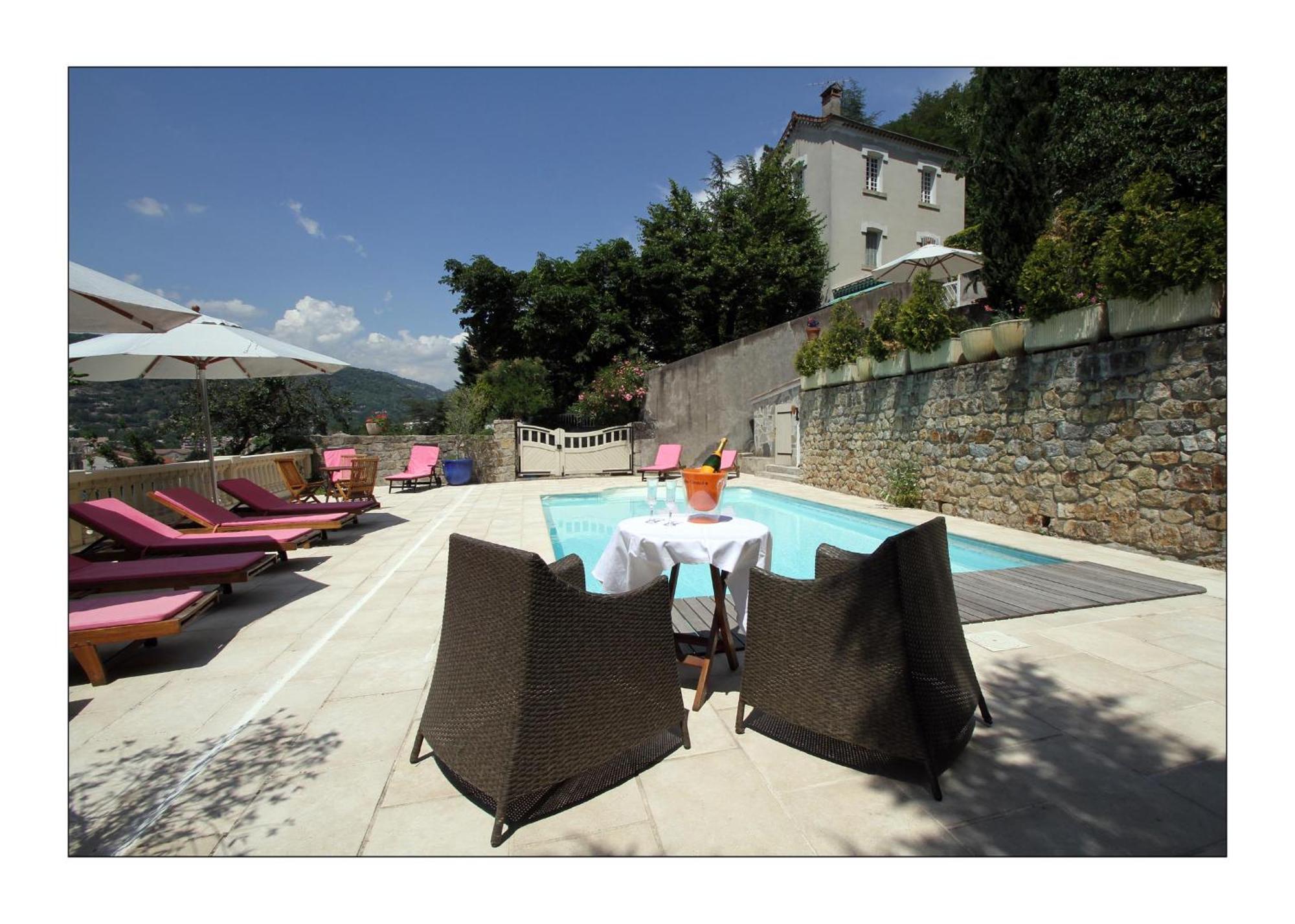 Villa Aimee Luxury Apartments With Heated Pool Vals-les-Bains Εξωτερικό φωτογραφία